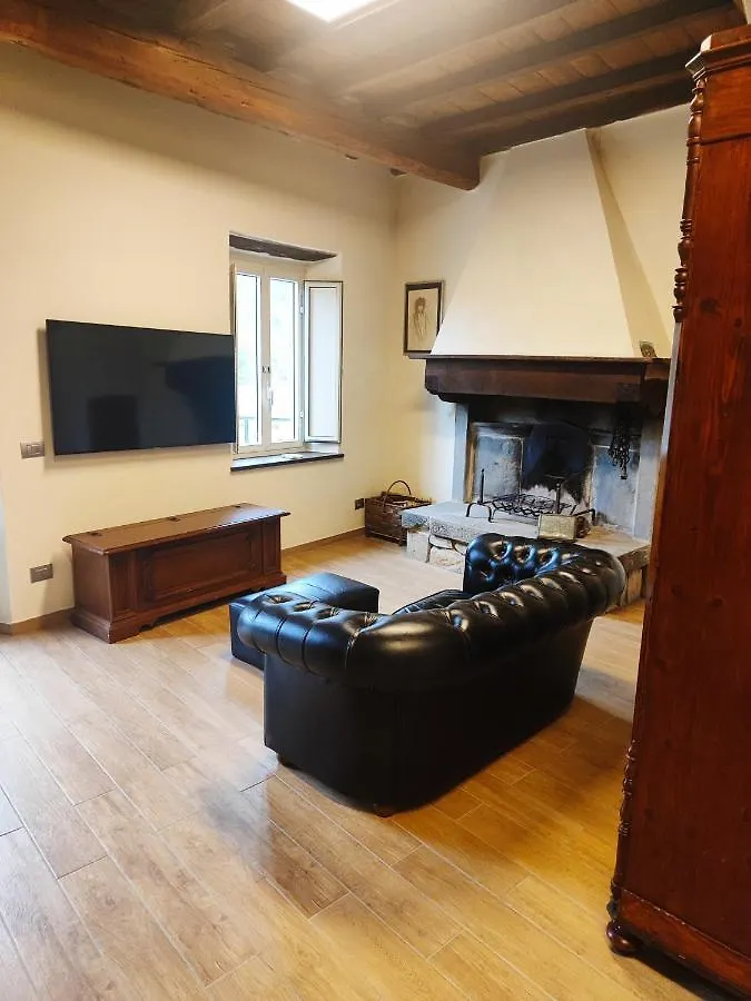 Apartment Ferienwohnung Casa Fontana Naggio