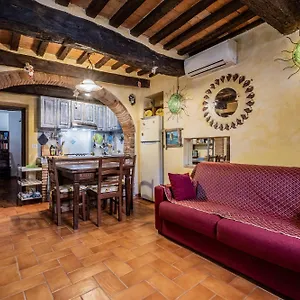 casa-vacanze-santa-clara.it-tuscanyhotel.com/